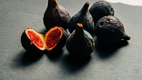 Figs on a plate
